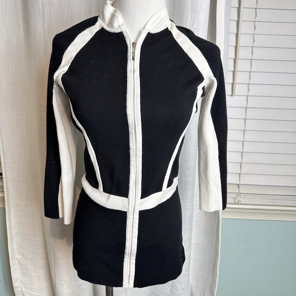 Cyrus zip up sweater Sz S